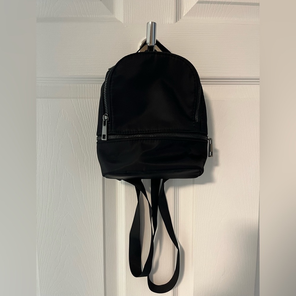 Black NOBO Mini Backpack